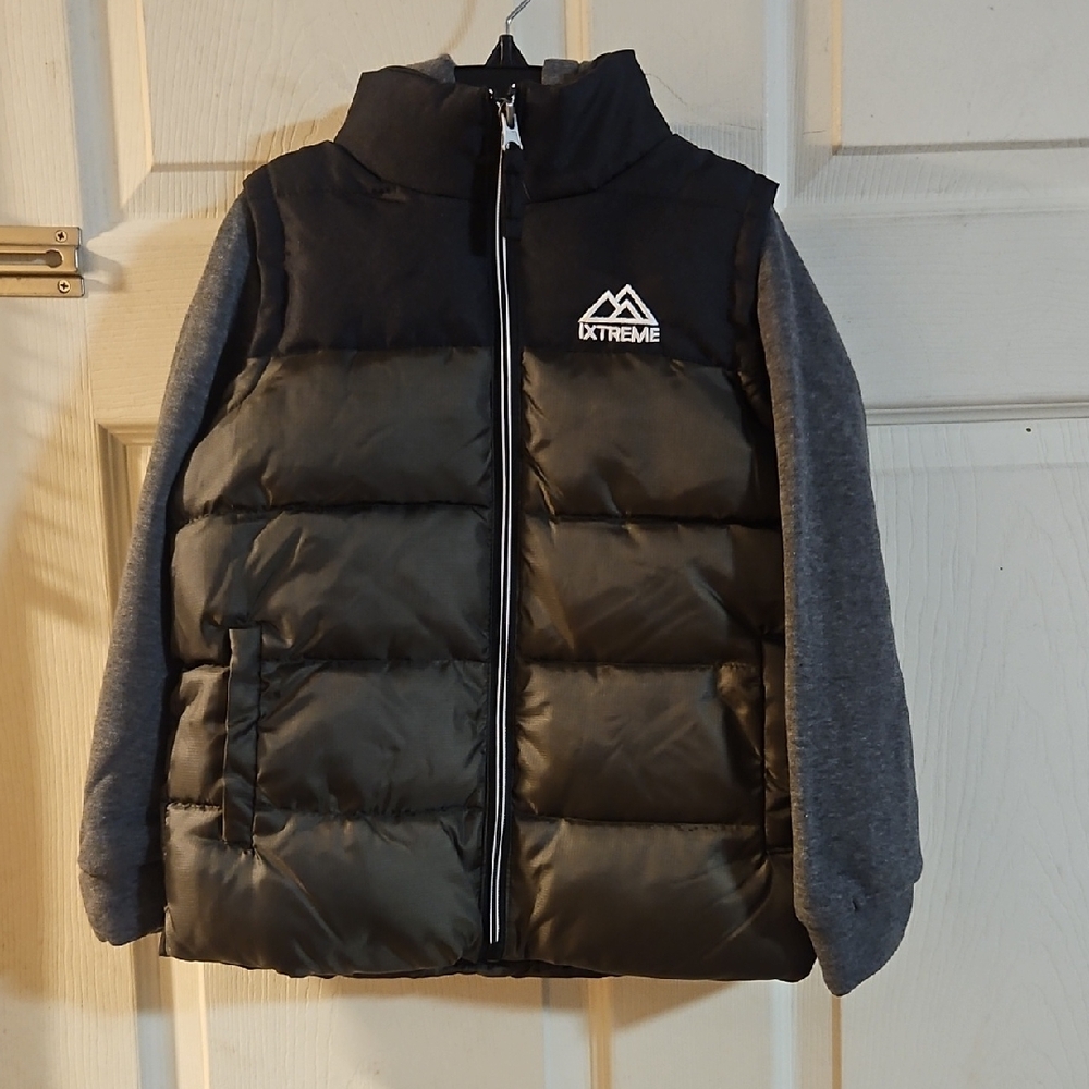iXtreme Boys Puffer Vest Jacket: Green/Gray: New With Tags: Size 6